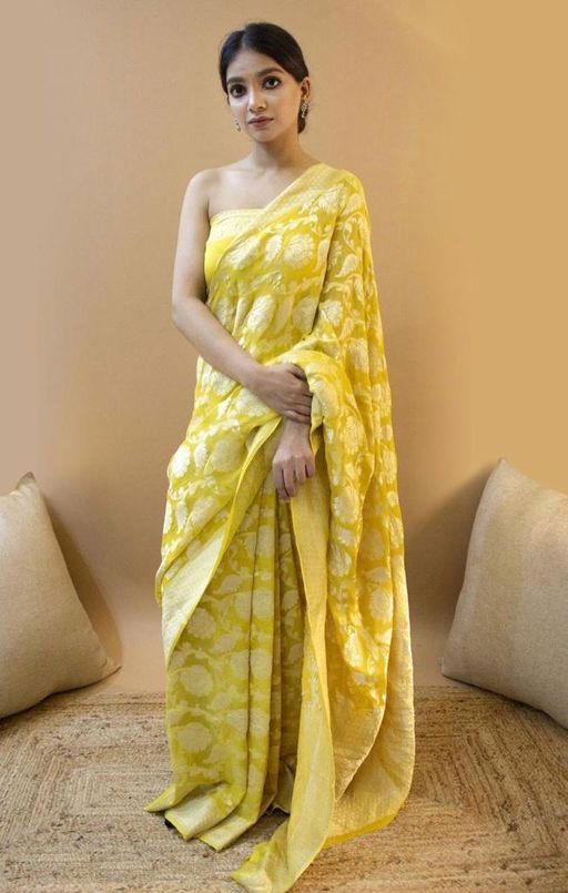 Stunning Jacquard Woven Banarasi Silk Saree